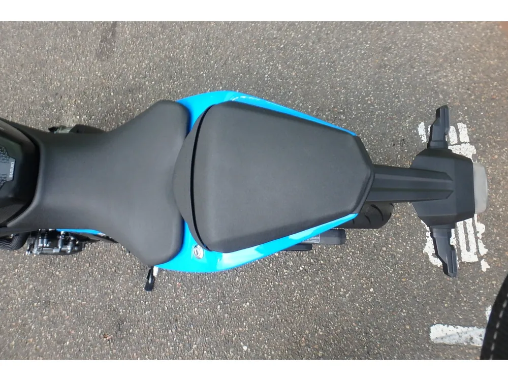 Suzuki Gsx-8T 2023, синий, фото 9