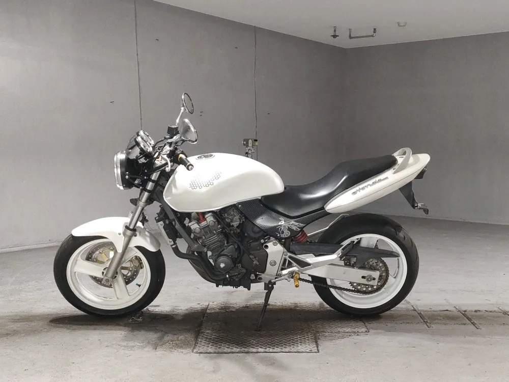 Honda Hornet 250, белый, фото 2