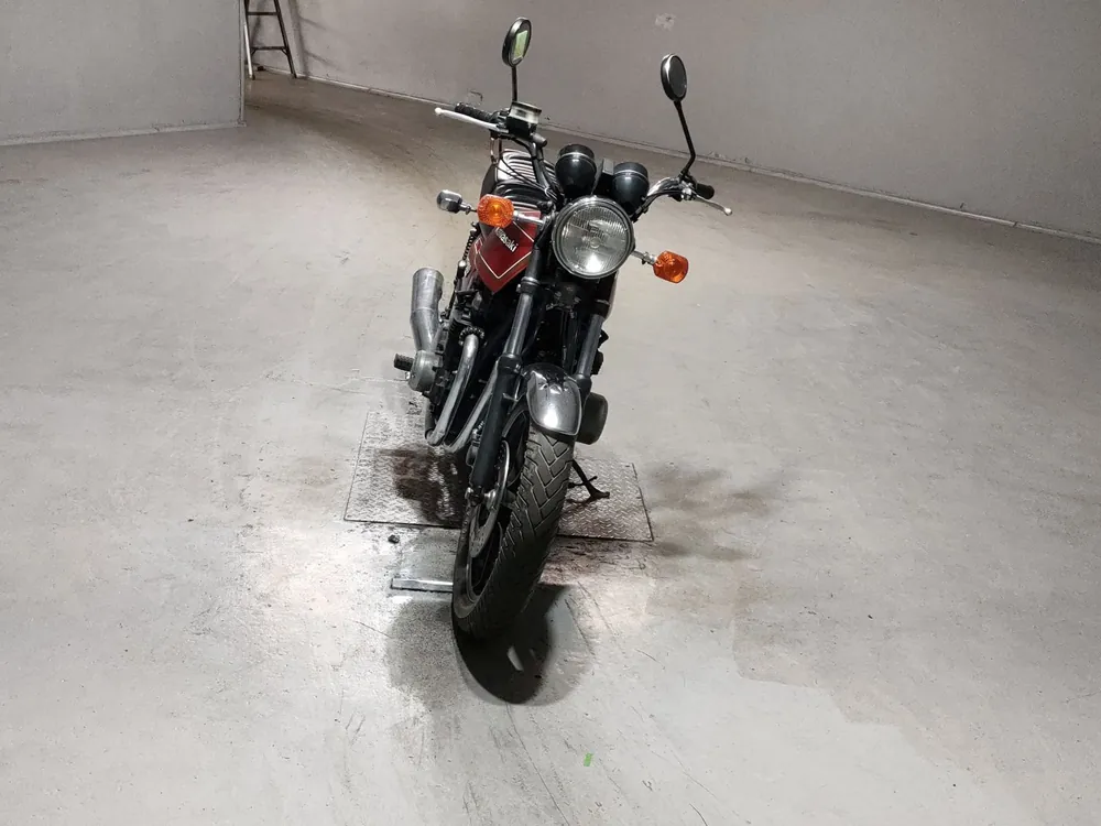 Kawasaki Z1000A 2023, красный, фото 3