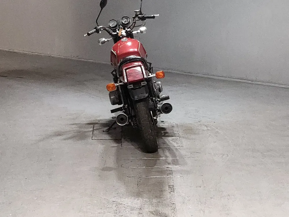 Kawasaki Z1000A 2023, красный, фото 4