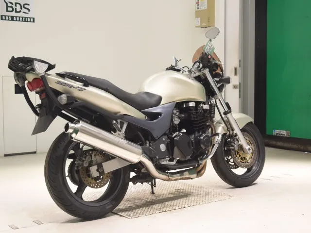 Kawasaki ZR-7S 2001, золотистый, фото 5