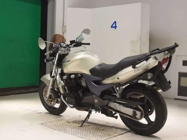 Kawasaki ZR-7S 2001, золотистый, фото 6