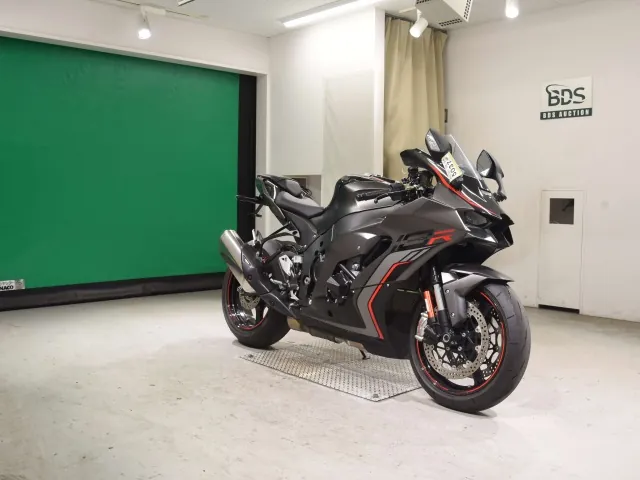 Kawasaki Zx-10Rakrt 2022, чёрный, gunmetal, фото 3