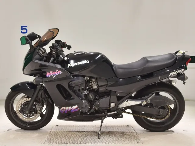 Kawasaki GPZ1100 1998, чёрный, фото 2