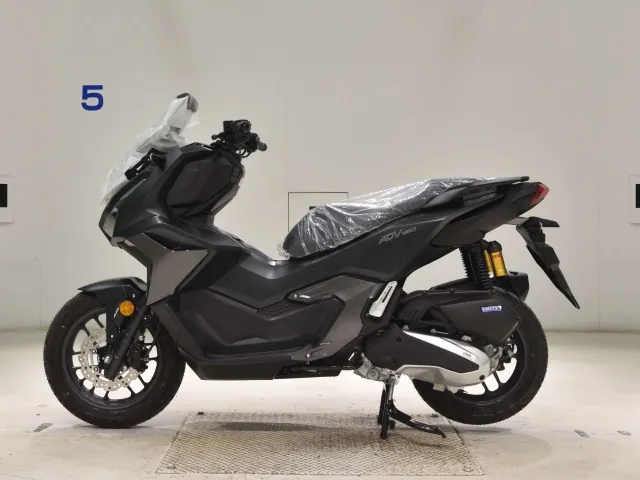 Honda ADV160, matt black, фото 2