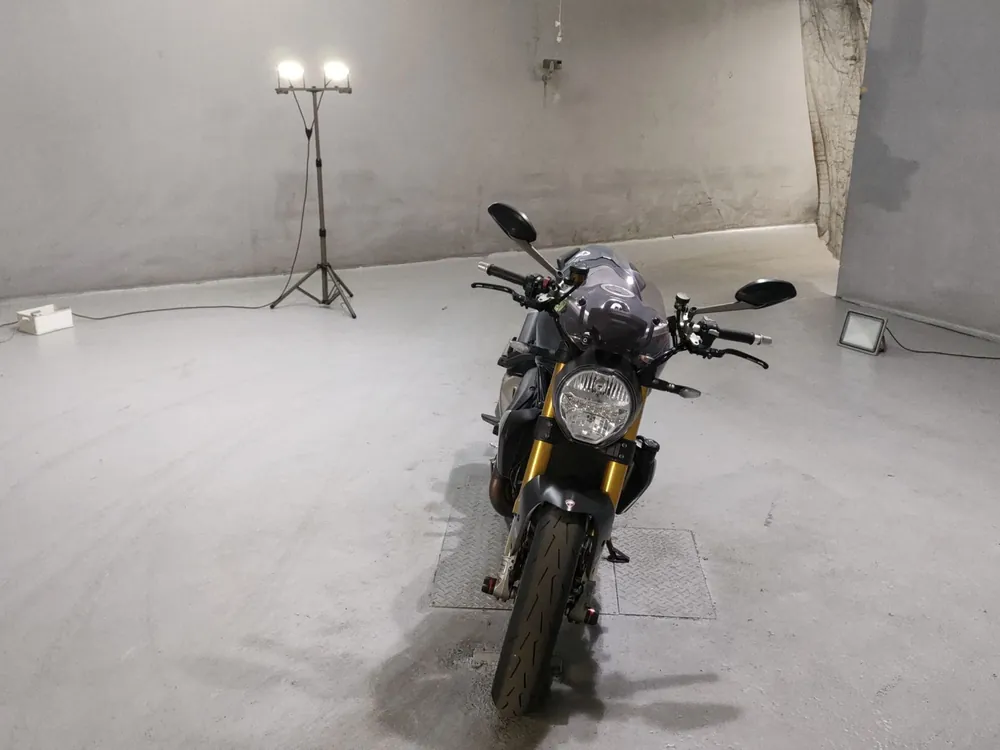 Ducati MONSTAR 1200S 2019, серый, фото 3