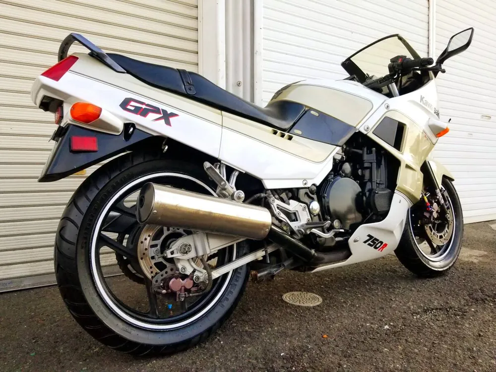 Kawasaki GPX750R 1987, фото 4