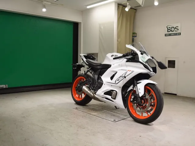 Yamaha YZF-R7 2023, белый, фото 3