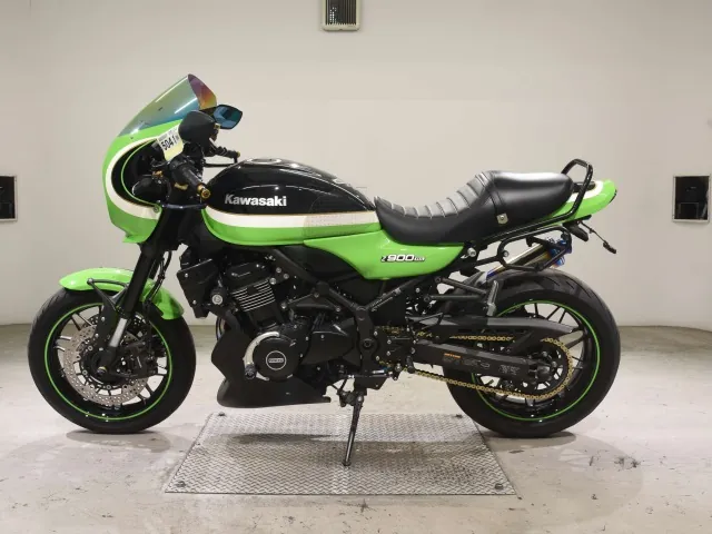 Kawasaki Z900RS 2019, чёрный, зелёный, фото 2