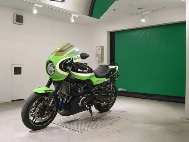 Kawasaki Z900RS 2019, чёрный, зелёный, фото 4