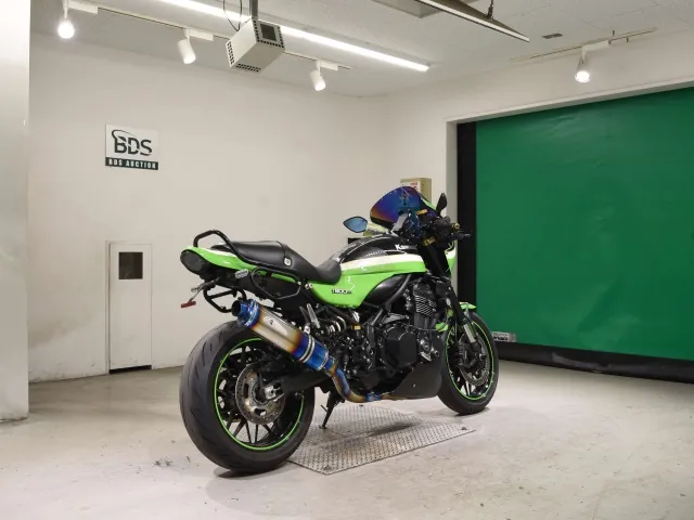 Kawasaki Z900RS 2019, чёрный, зелёный, фото 5