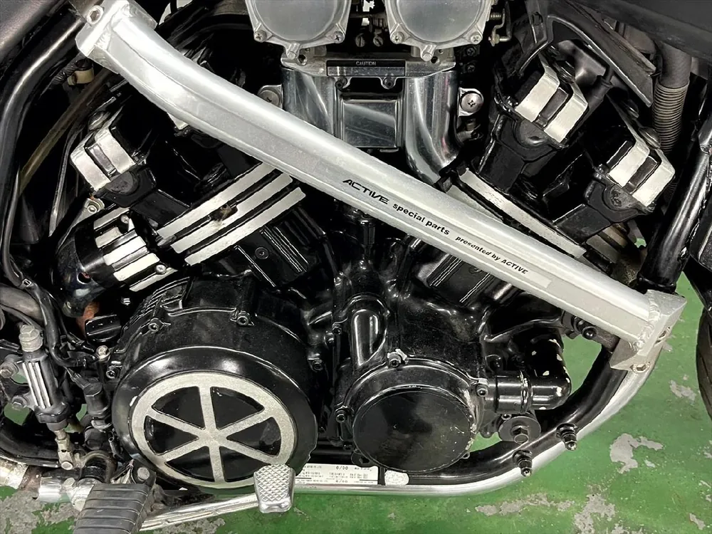 Yamaha V-MAX 2000, фото 6