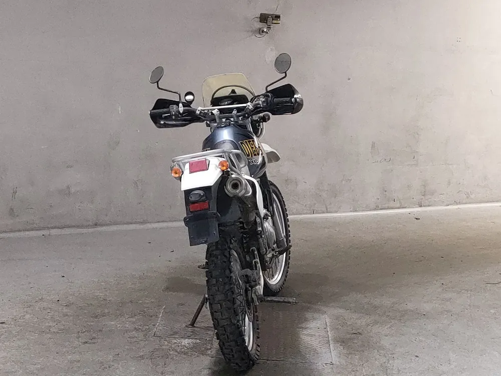 Suzuki DR250R, серый, фото 4