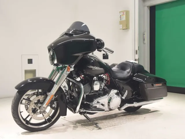 Harley-Davidson FLHX1690 2014, чёрный, фото 4
