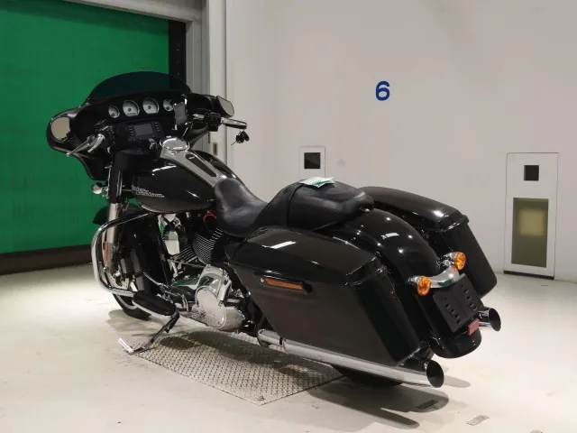 Harley-Davidson FLHX1690 2014, чёрный, фото 6