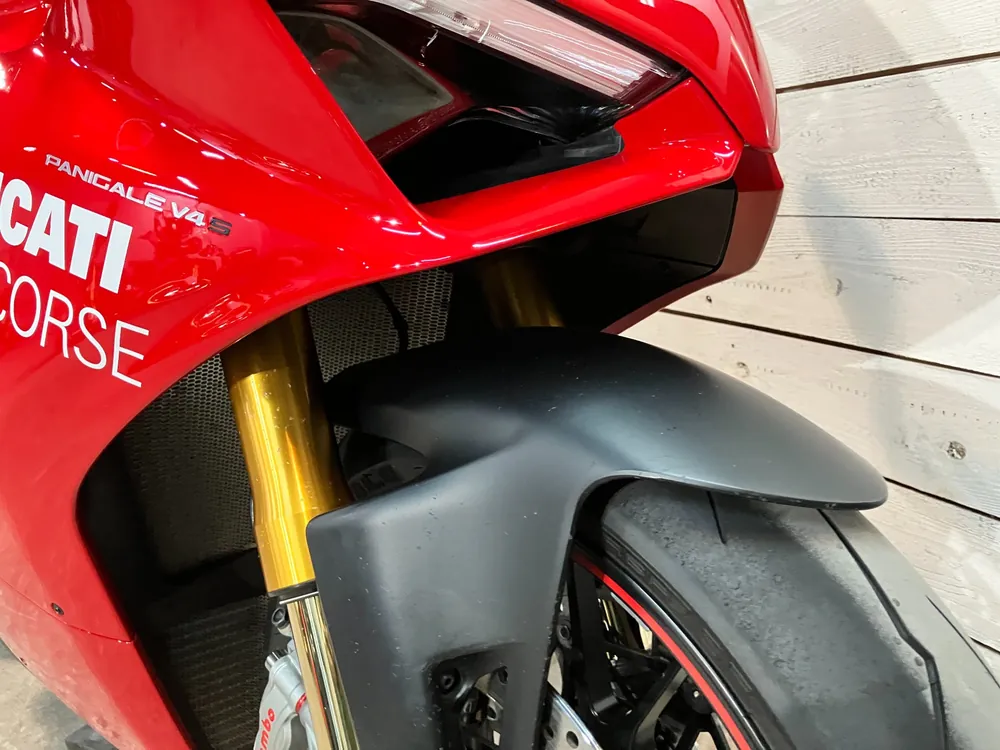 Ducati Paniga-Rev4S 2019, красный, фото 19