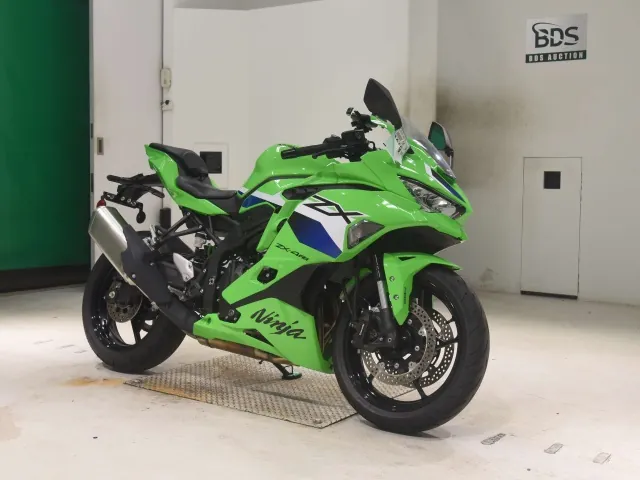 Kawasaki ZX-4R SE 2025, зелёный, фото 3