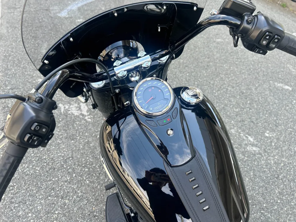 Kawasaki Z650RS 2026, чёрный, фото 3