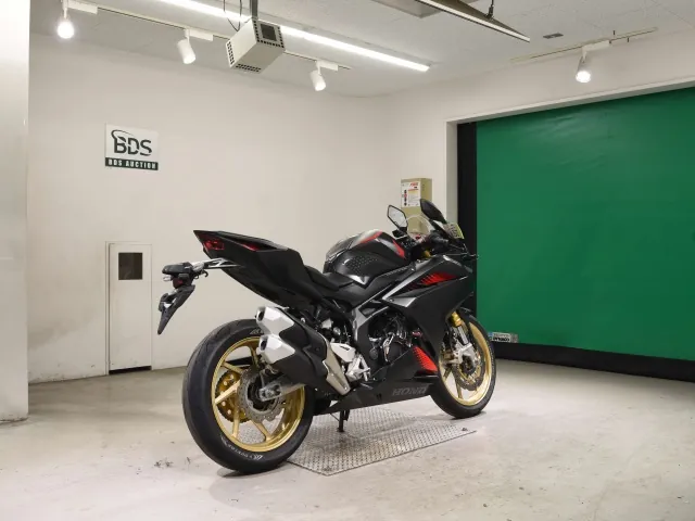 Honda CBR250RR, чёрный, фото 5