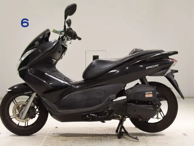 Honda PCX JF28 из Японии, фото 2