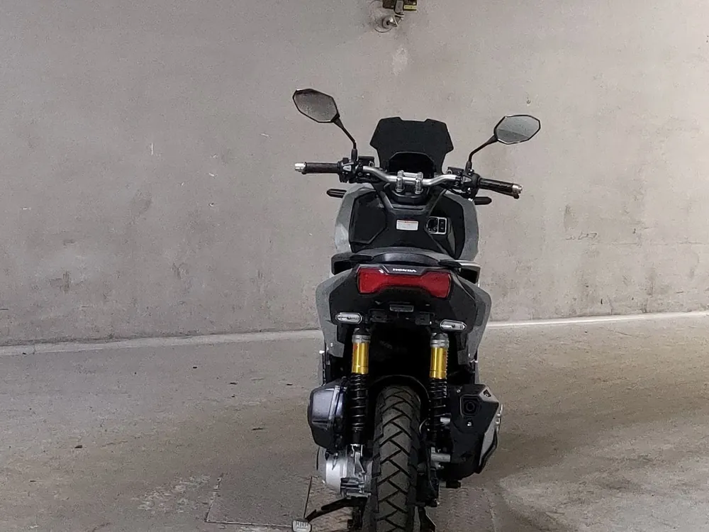Honda ADV160, серый, фото 4