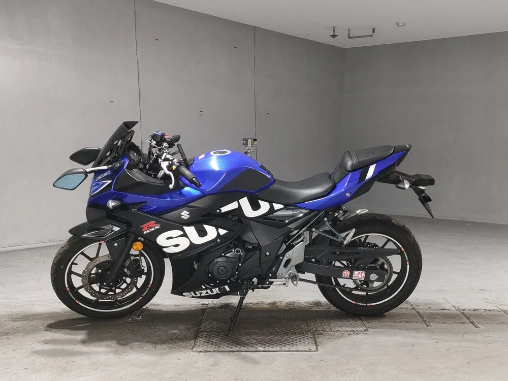 Suzuki GSX250R DN11A, black / blue, фото 2