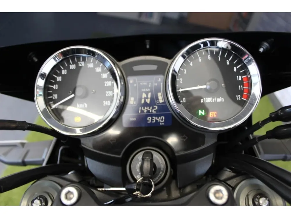 Kawasaki Z900RS 2021, чёрный, фото 3
