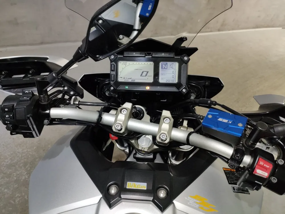 Yamaha MT-09 2015, серебристый, фото 5