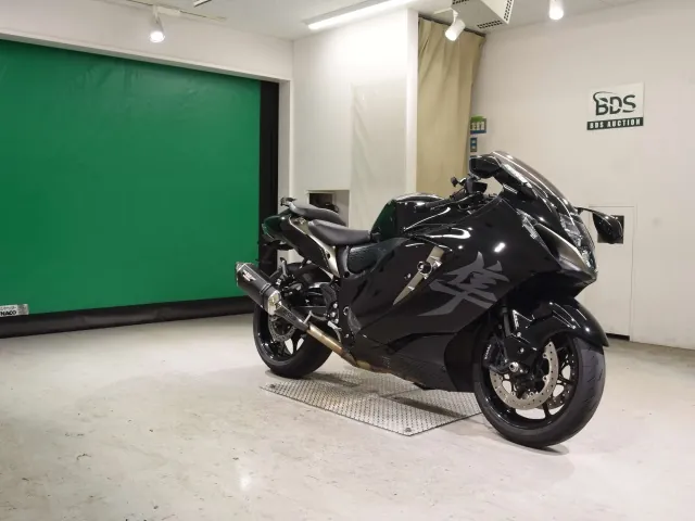 Suzuki Hayabusa 2024, чёрный, фото 3