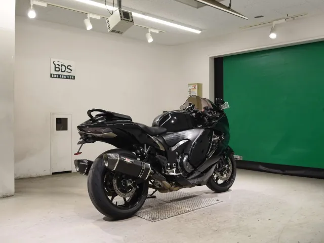 Suzuki Hayabusa 2024, чёрный, фото 5