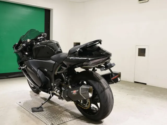 Suzuki Hayabusa 2024, чёрный, фото 6
