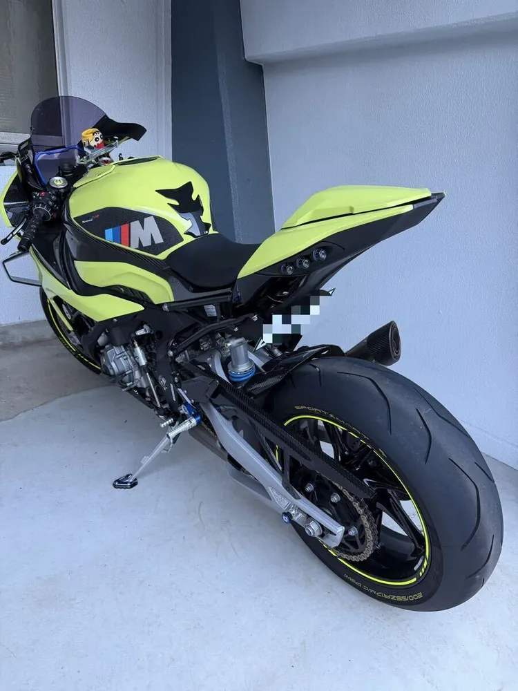 BMW M1000RR 2022, фото 3
