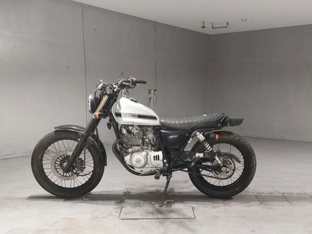 Suzuki Grass Tracker, серебристый, фото 2