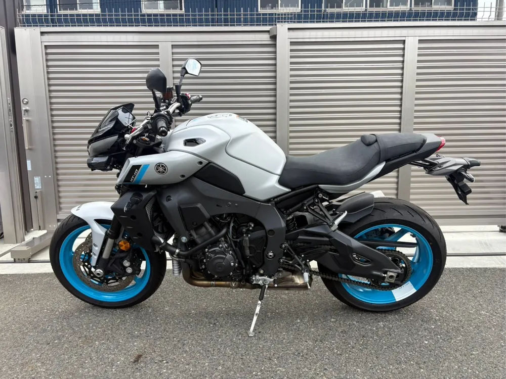 Yamaha MT-10SP 2025, серый, фото 2