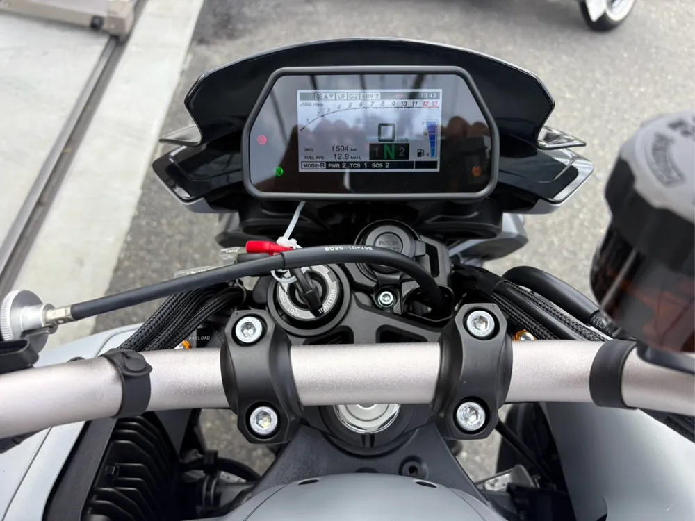 Yamaha MT-10SP 2025, серый, фото 3