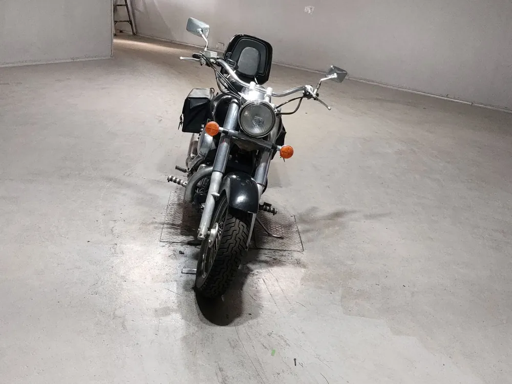Honda Shadow 400 1998, чёрный, фото 3