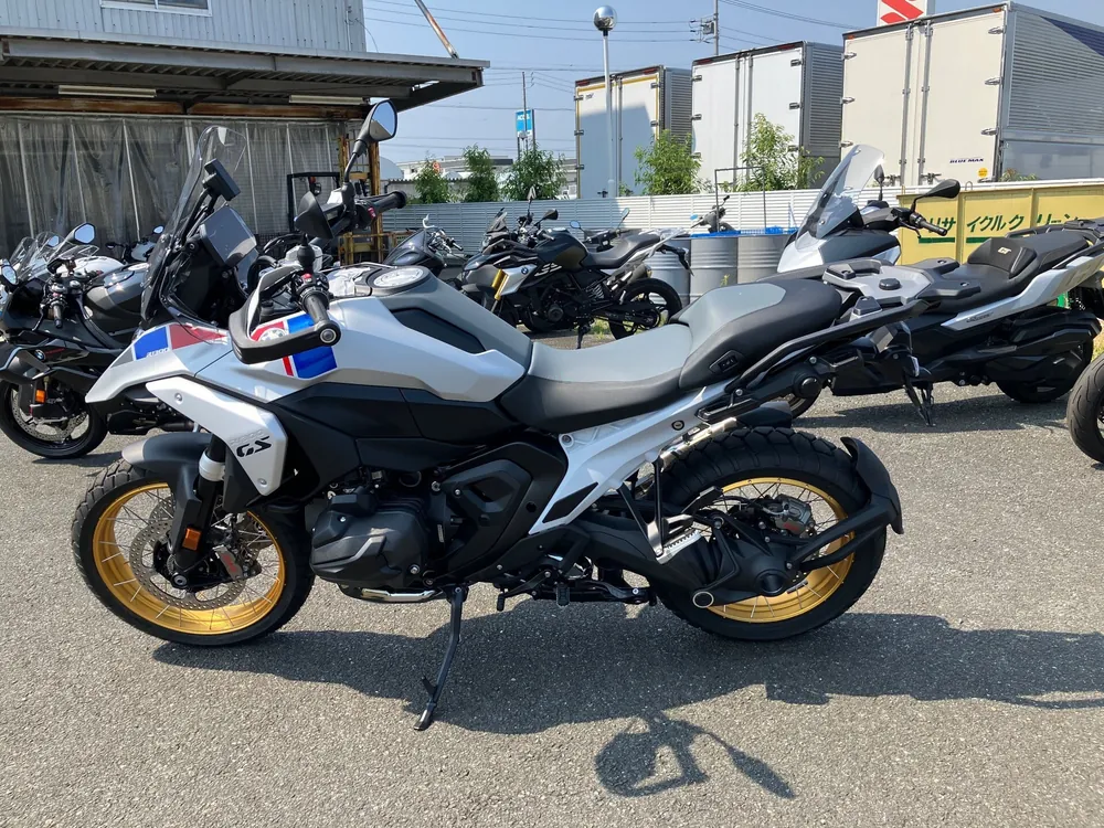 BMW R1300Gs Adv Asa 2026, белый, фото 4