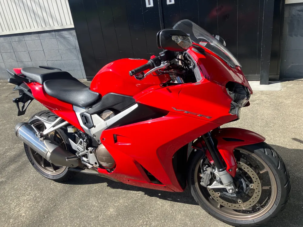 Honda VFR800F 2014, красный, фото 5