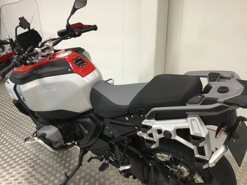 BMW R1300Gs Adv Asa 2026, красный, фото 4