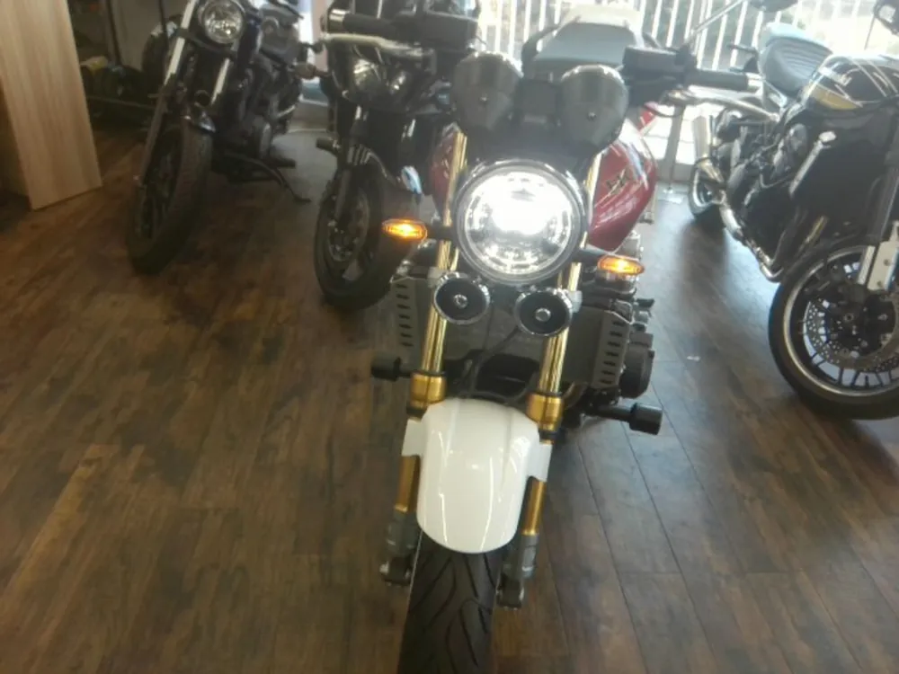 Honda CB1300 2025, p white / red, фото 4