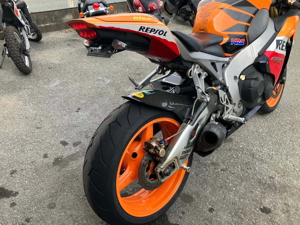 Honda CBR1000RR 2011, repsol color, фото 4