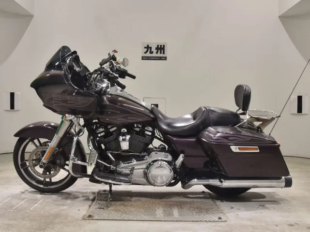 Harley-Davidson FLTRXS1750 2016, фиолетовый, фото 2