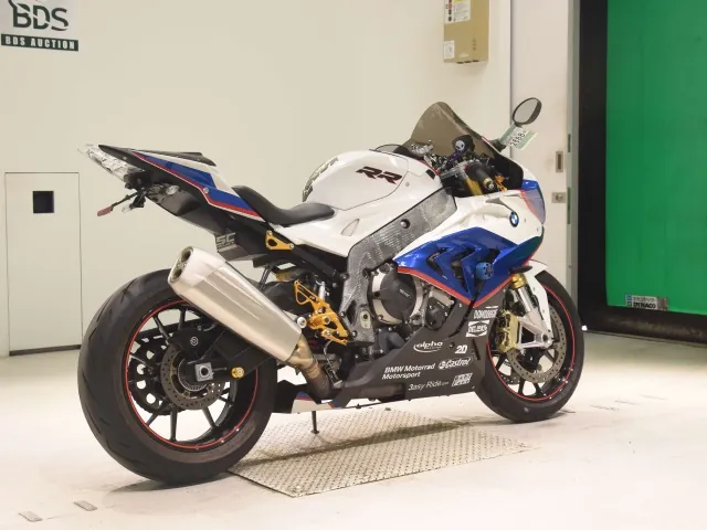 BMW S1000Rr 2016, белый, красный, синий, фото 5