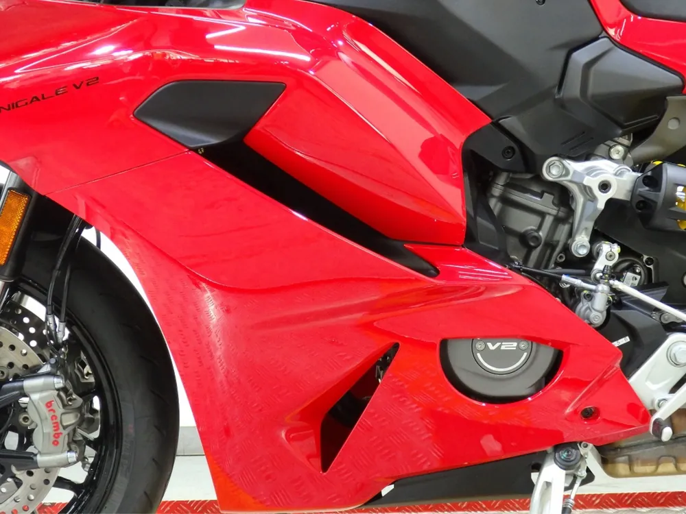 Ducati PANIGA-REV2 2025, красный, фото 16