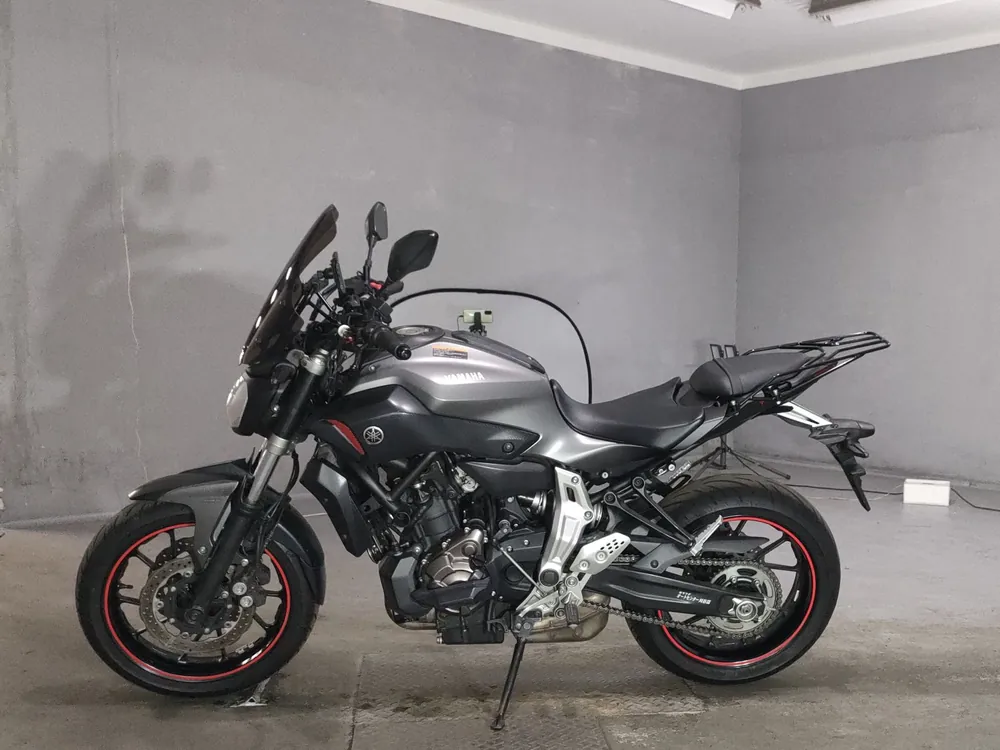 Yamaha MT-07 2014, чёрный, фото 2