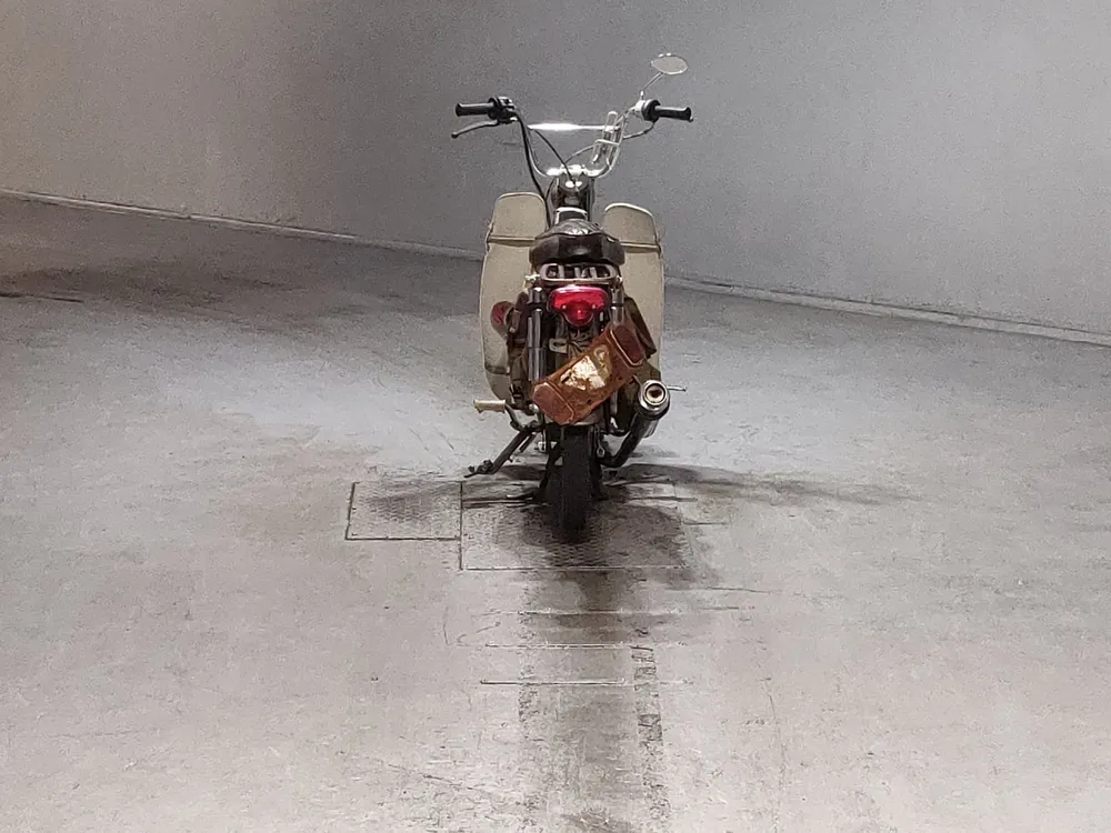 Honda Super Cub, light brown, фото 4