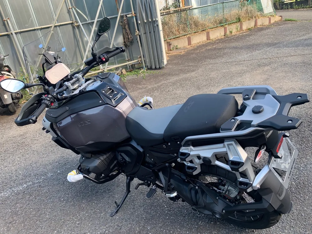 BMW R1300GS ADV 2026, gray / black, фото 4