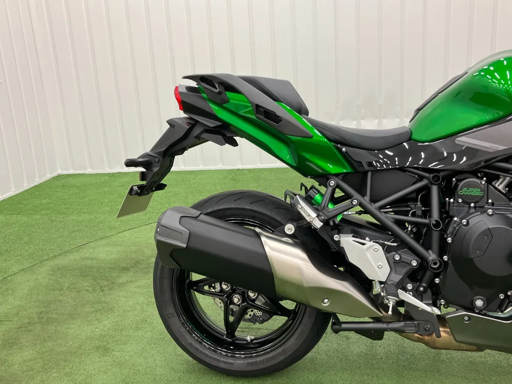 Kawasaki Ninja H2 SX 2023, green / black, фото 10