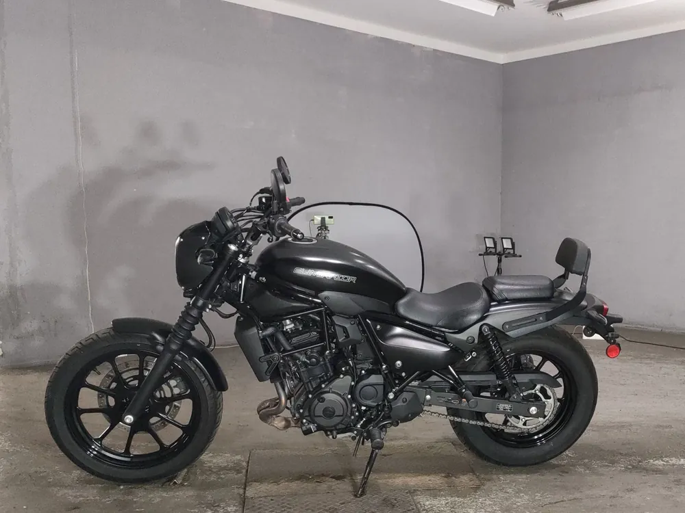 Kawasaki Eliminator 400SE 2024, чёрный, фото 2
