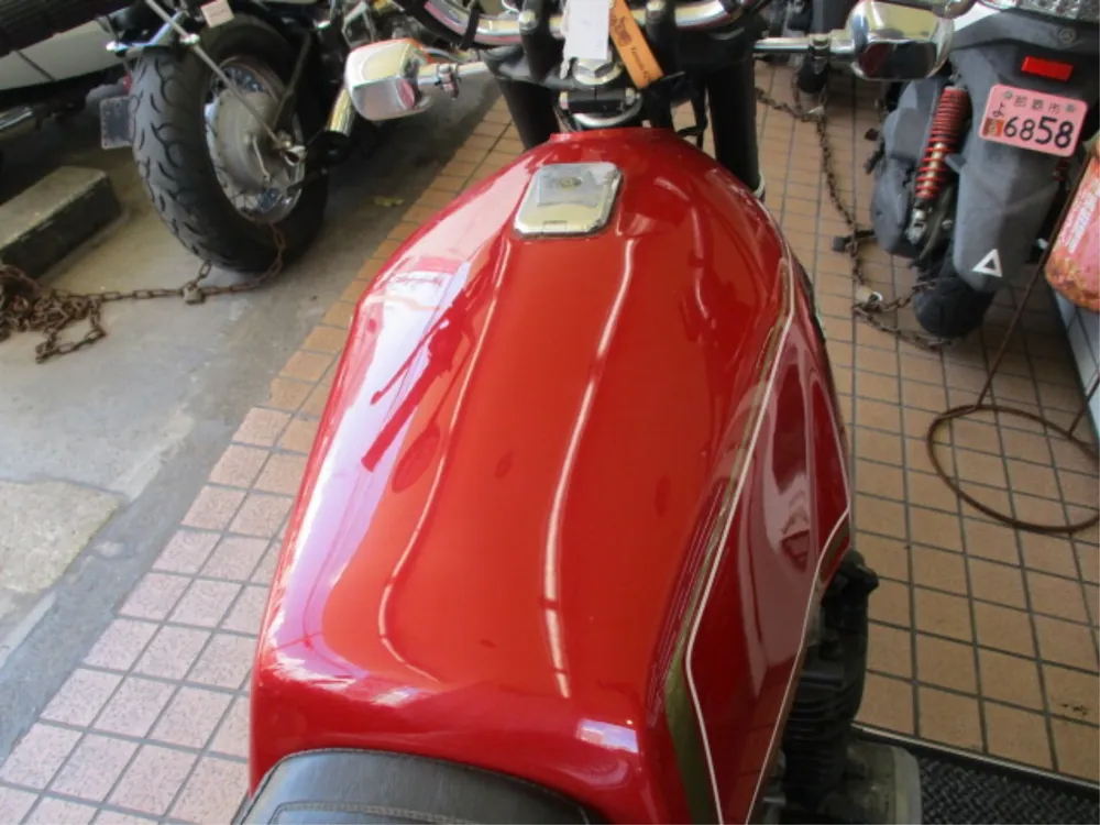 Kawasaki Z1000A 2023, red / gold, фото 8